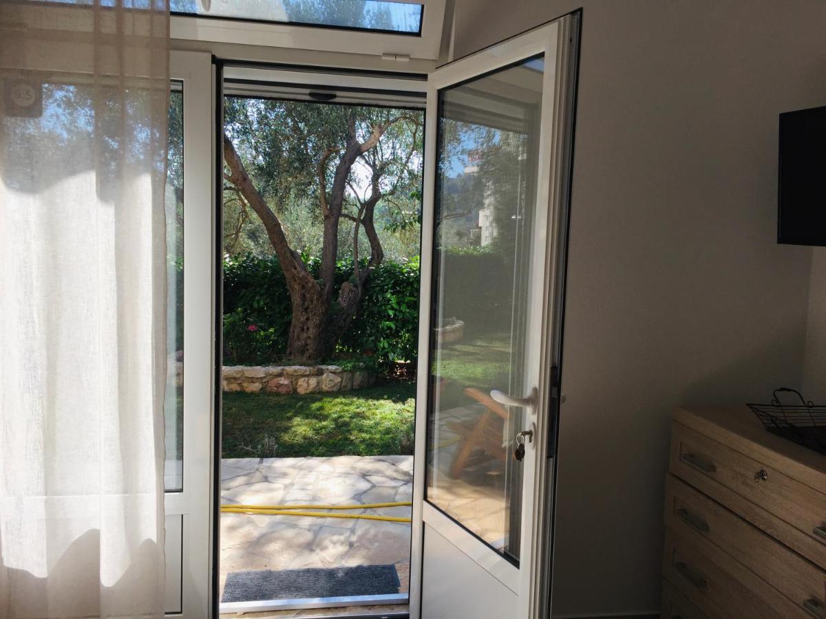 Bay View Apartments Petrovac ห้อง รูปภาพ