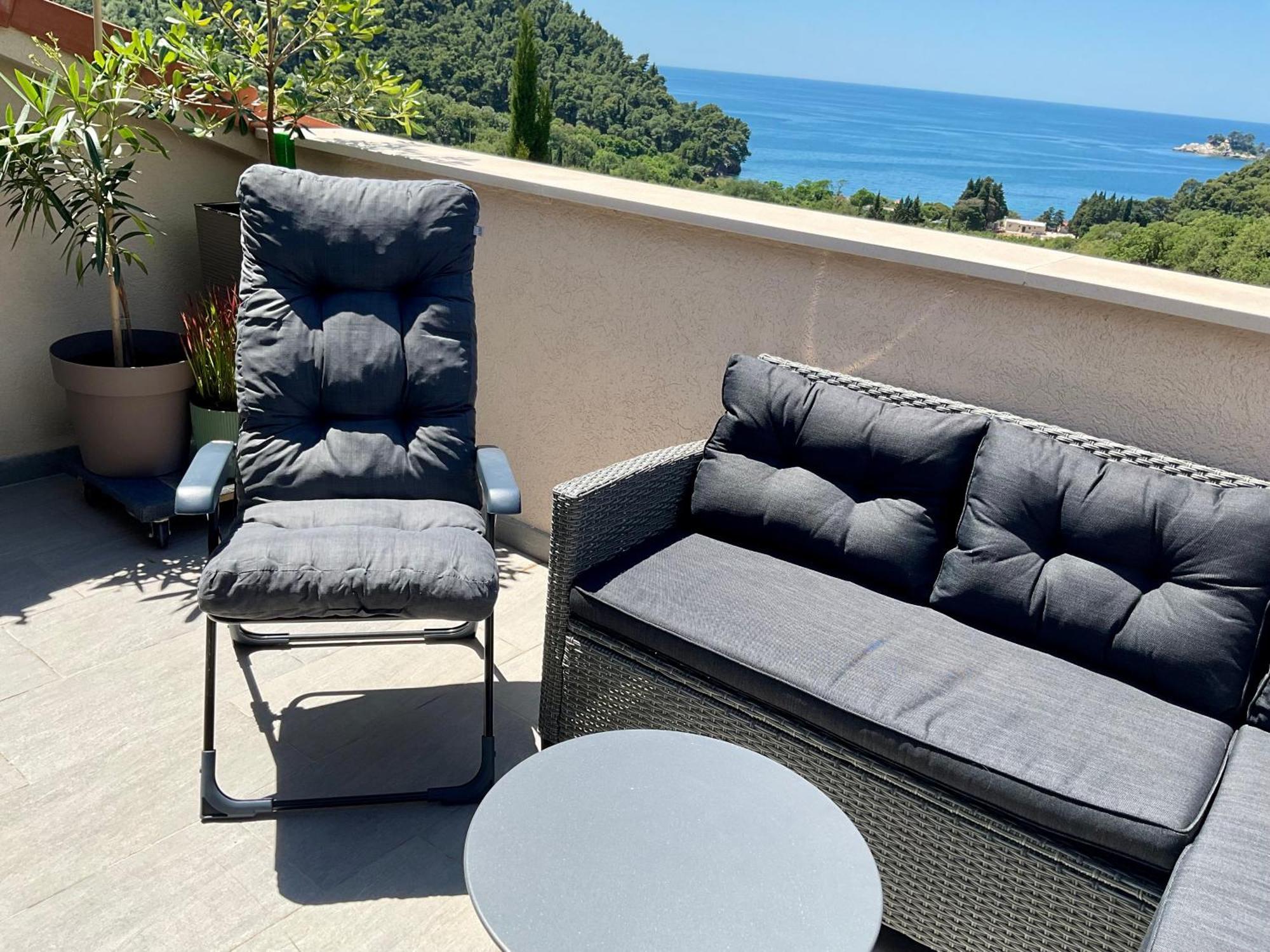 Bay View Apartments Petrovac ภายนอก รูปภาพ