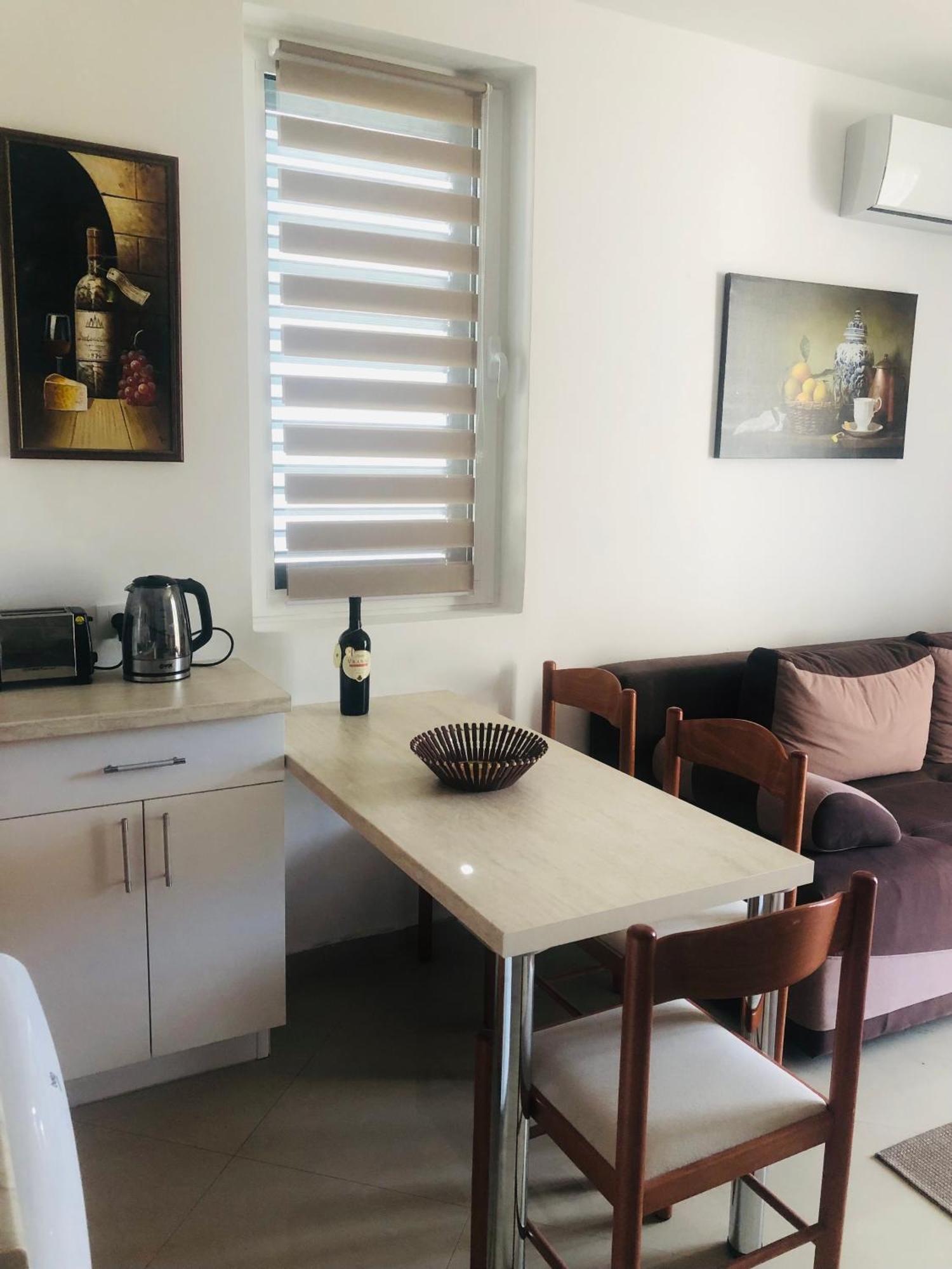 Bay View Apartments Petrovac ภายนอก รูปภาพ