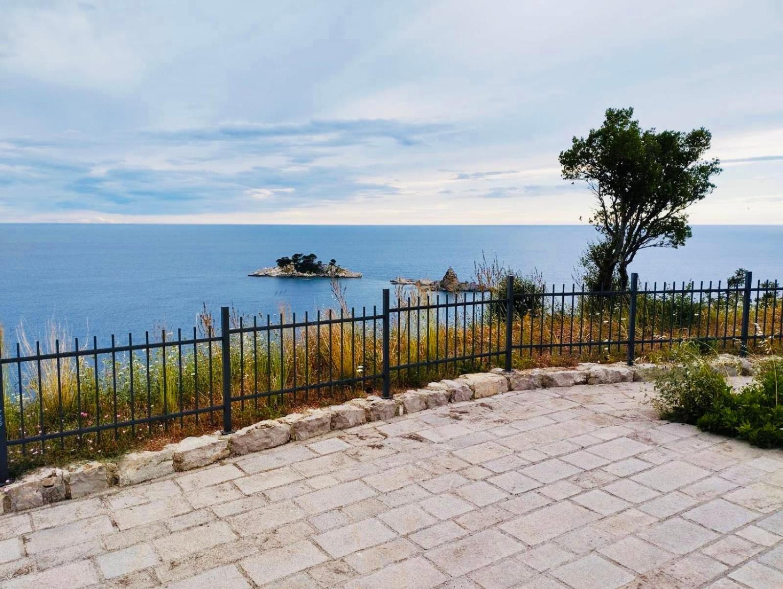 Bay View Apartments Petrovac ภายนอก รูปภาพ