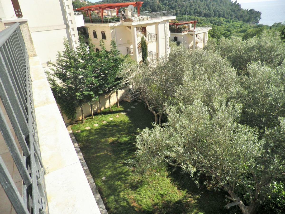 Bay View Apartments Petrovac ภายนอก รูปภาพ